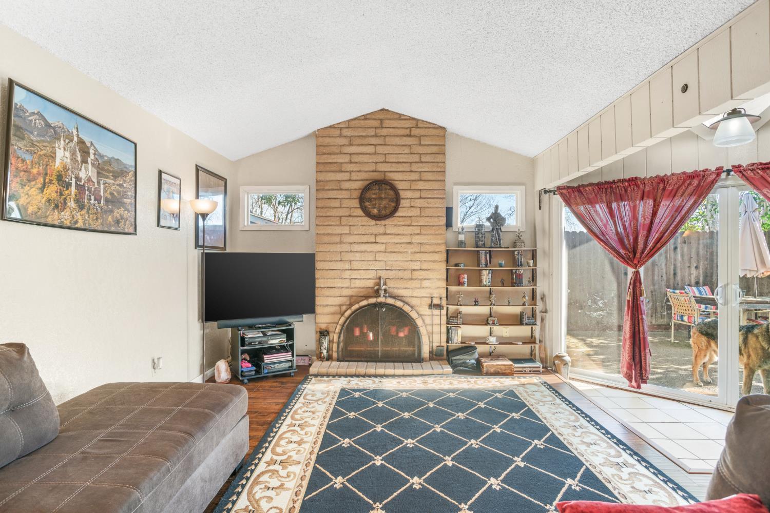 4920 Springfield Way Sacramento, CA 95841 - Photo 10 of 24