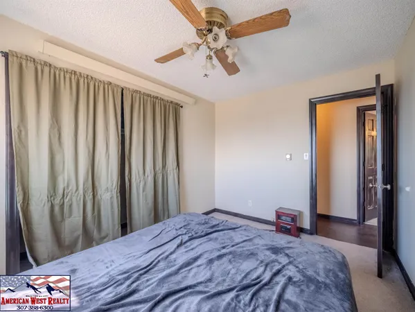 $575,000 | 21 Mountainview Road, Douglas, WY 82633