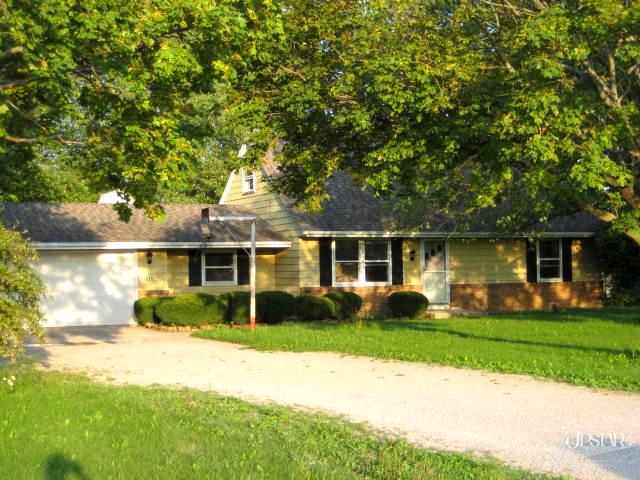 12010 Johnson Road Churubusco, IN 46723 - Photo 1 of 29