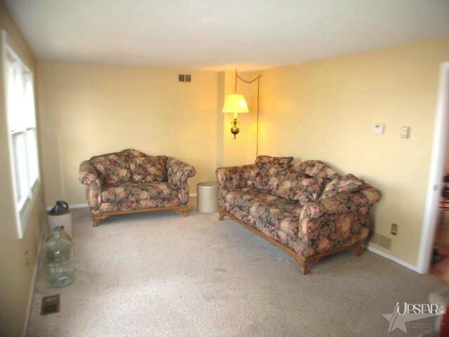 12010 Johnson Road Churubusco, IN 46723 - Photo 2 of 29