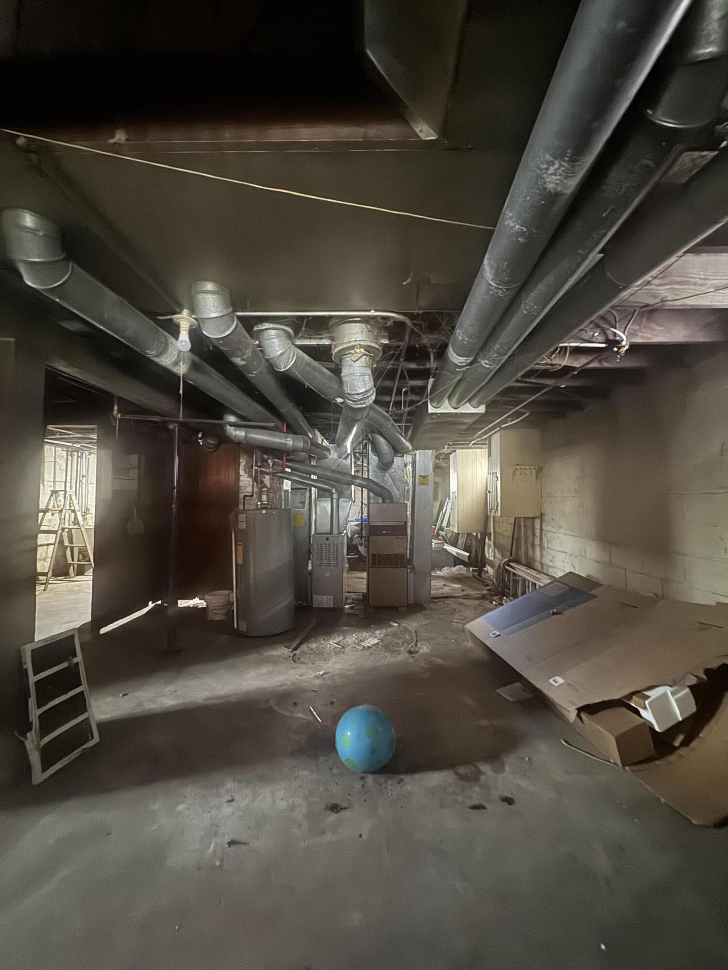 4133 North 24th Street Milwaukee, WI 53209 - Photo 31 of 31 IMG_0192