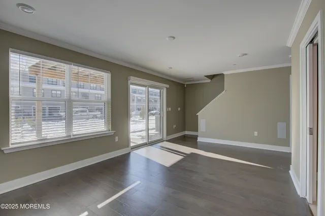 $4,500 | 26 Mariveles Way, Eatontown, NJ 07724