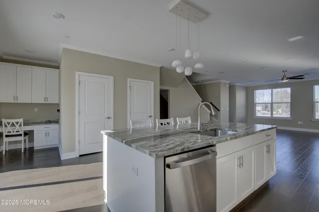 $4,500 | 26 Mariveles Way, Eatontown, NJ 07724