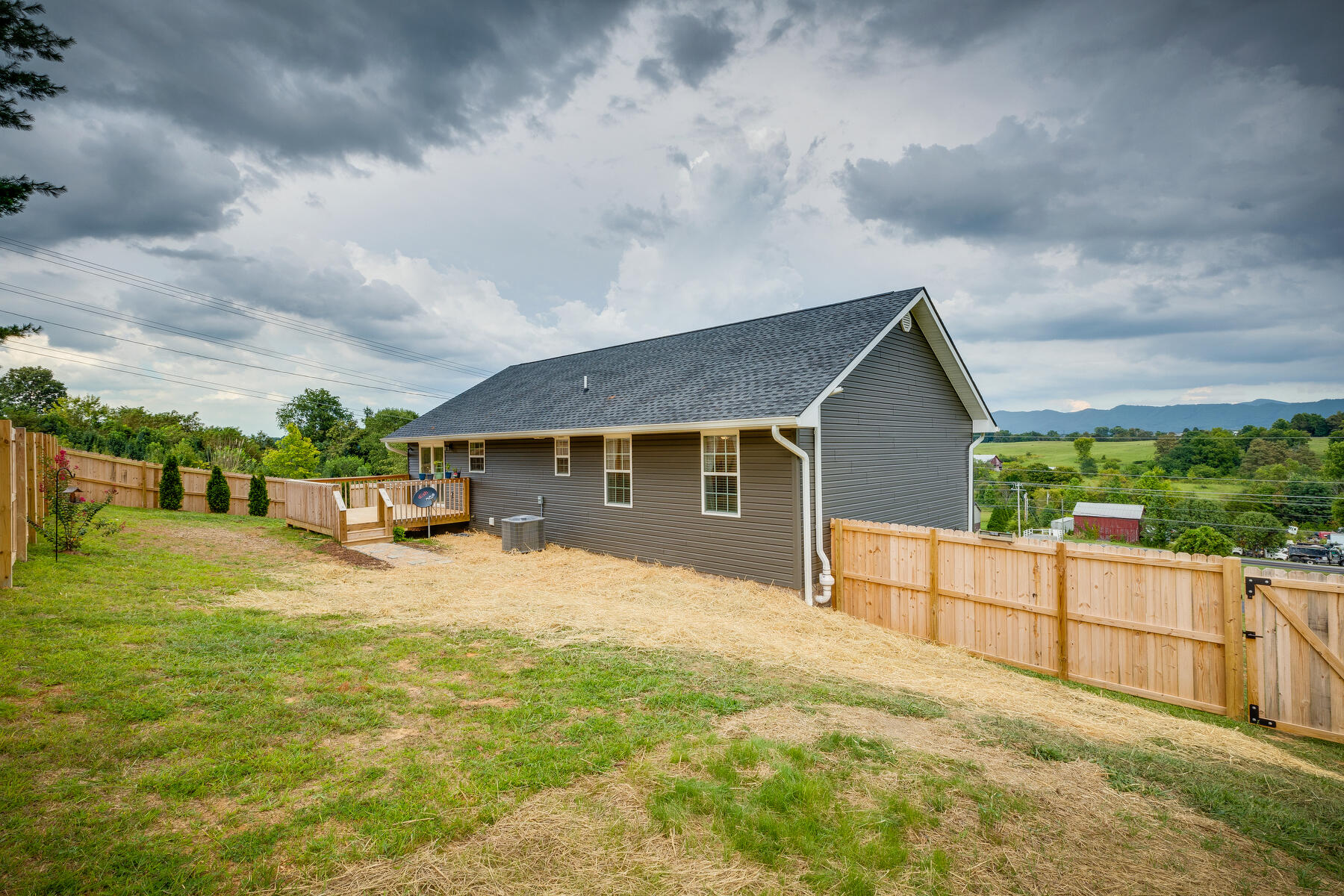 115 Charlie Hoss Road Jonesborough, TN 37659 - Photo 36 of 42 032