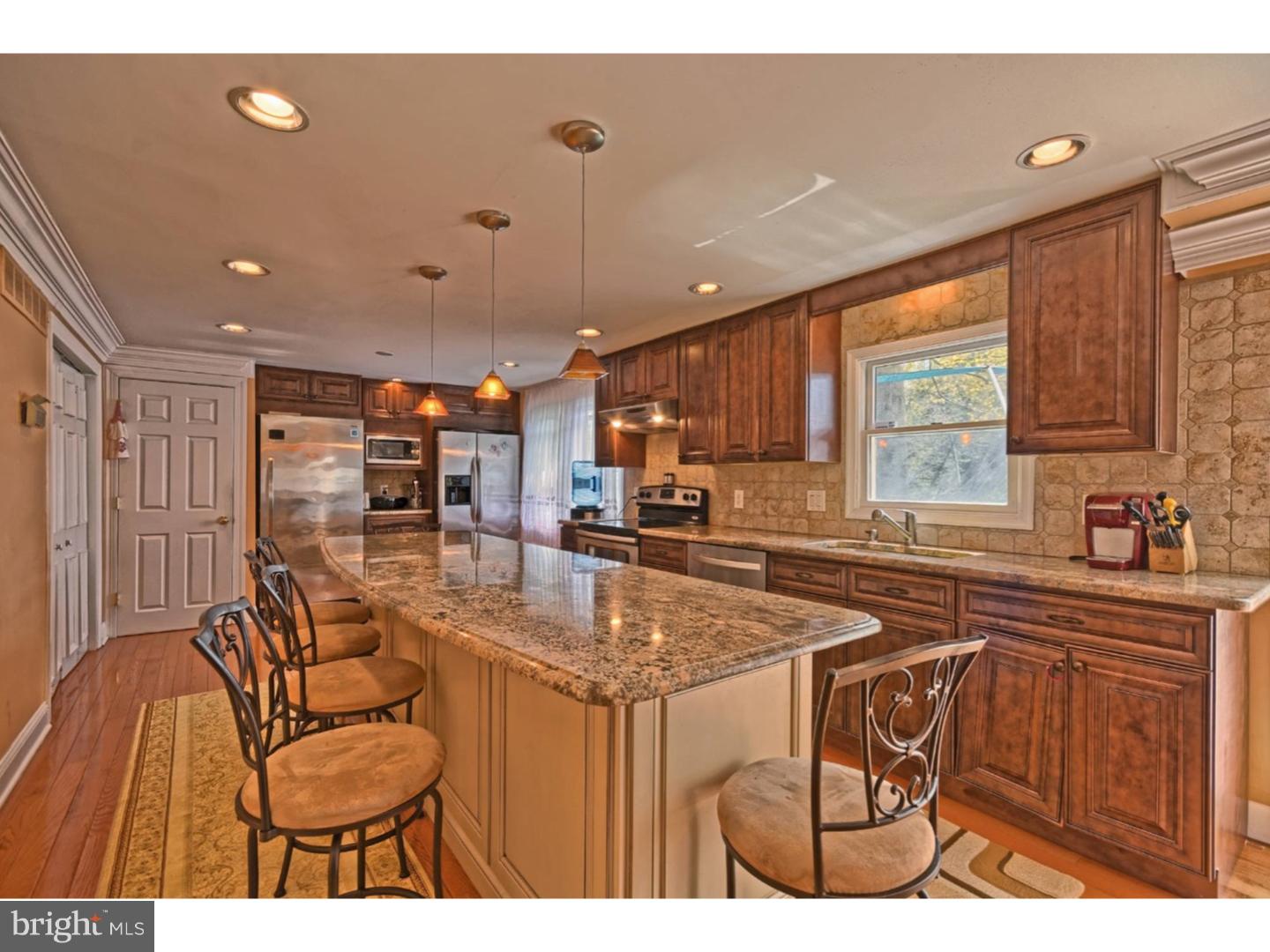 2300 Yellowstone Road Cinnaminson, NJ 08077 - Photo 4 of 20 Gallery Image 4