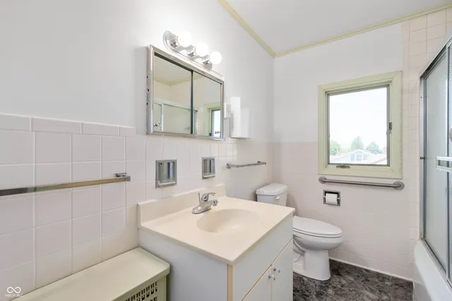 $279,900 | 1301 North Main Street, Rushville, IN 46173