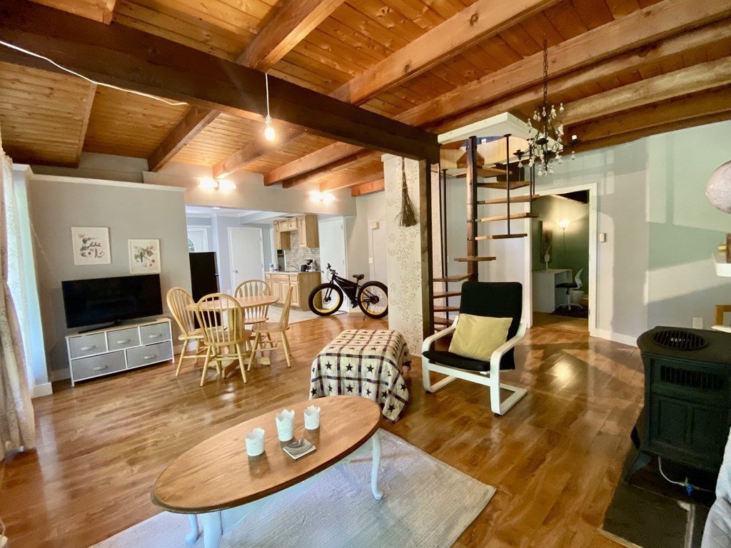 16 Morgan Circle Amherst, MA 01002 - Photo 23 of 35