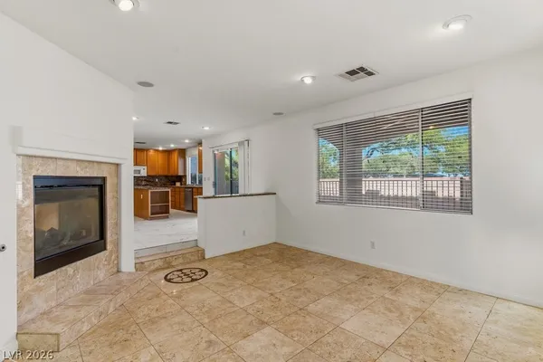 $3,100 | 612 Silver Grove Street, Las Vegas, NV 89144