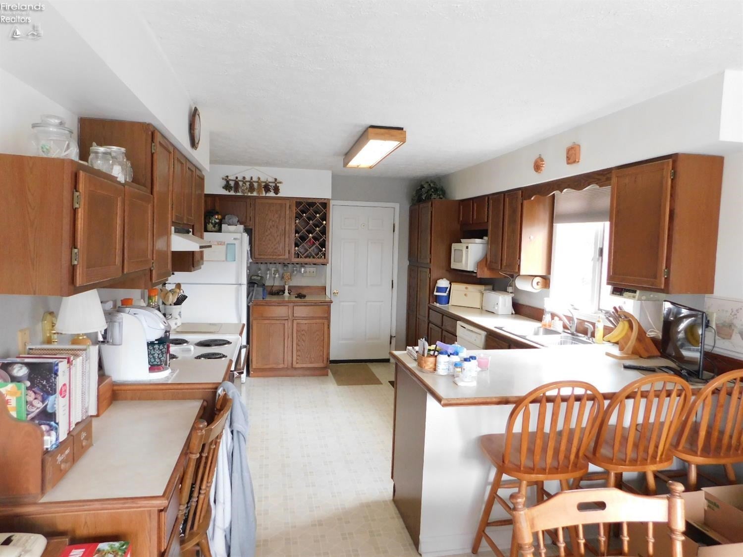 712 Bryan Road Milan, OH 44846 - Photo 7 of 10 Gallery Image 7