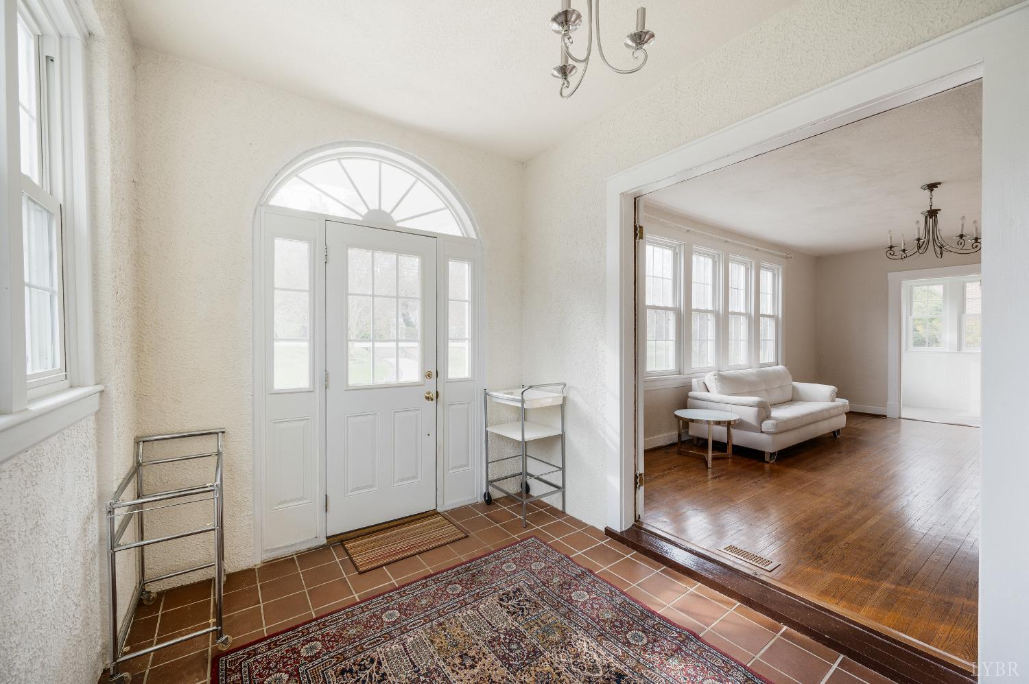 282 South Main Street Amherst, VA 24521 - Photo 3 of 57