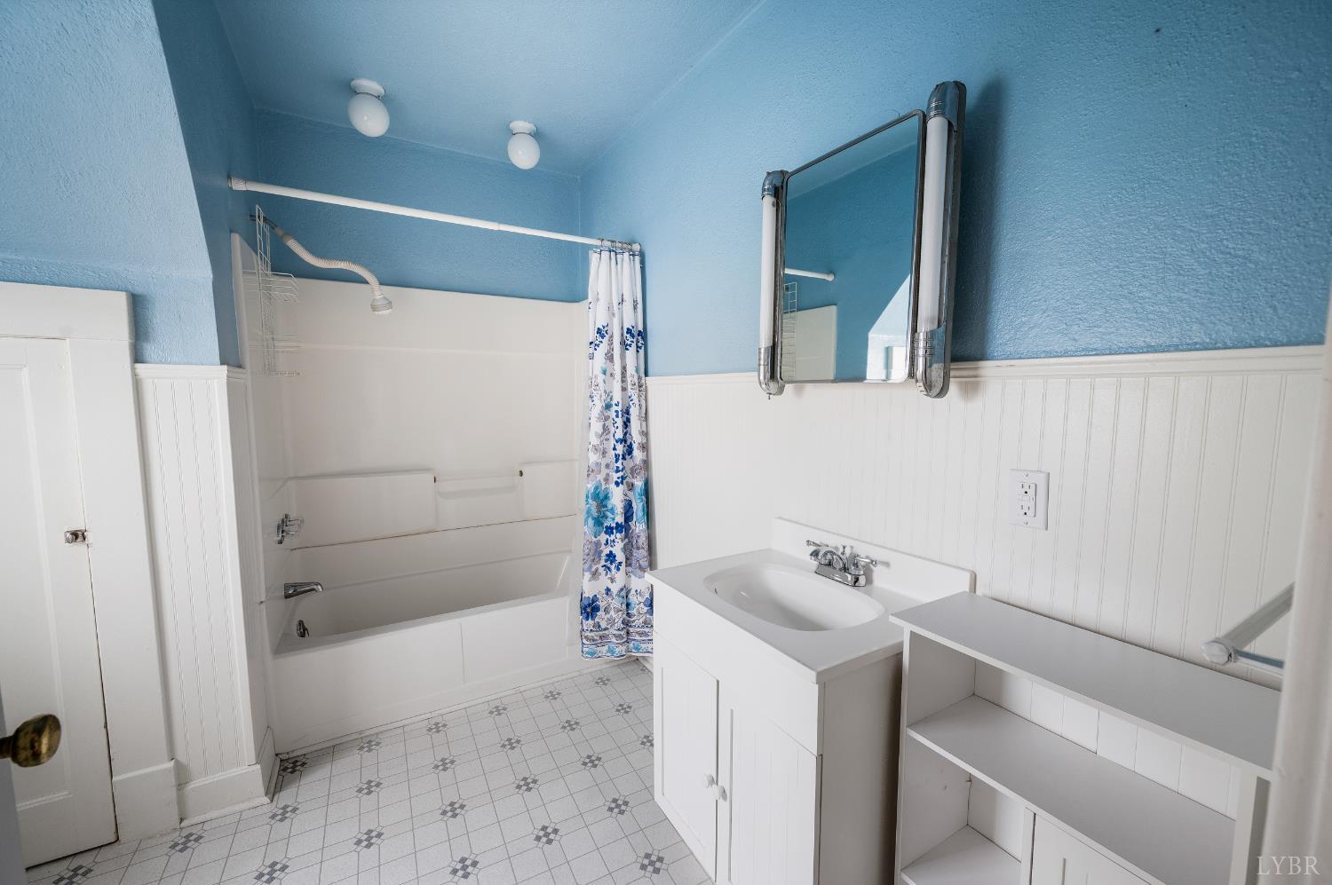 282 South Main Street Amherst, VA 24521 - Photo 32 of 57