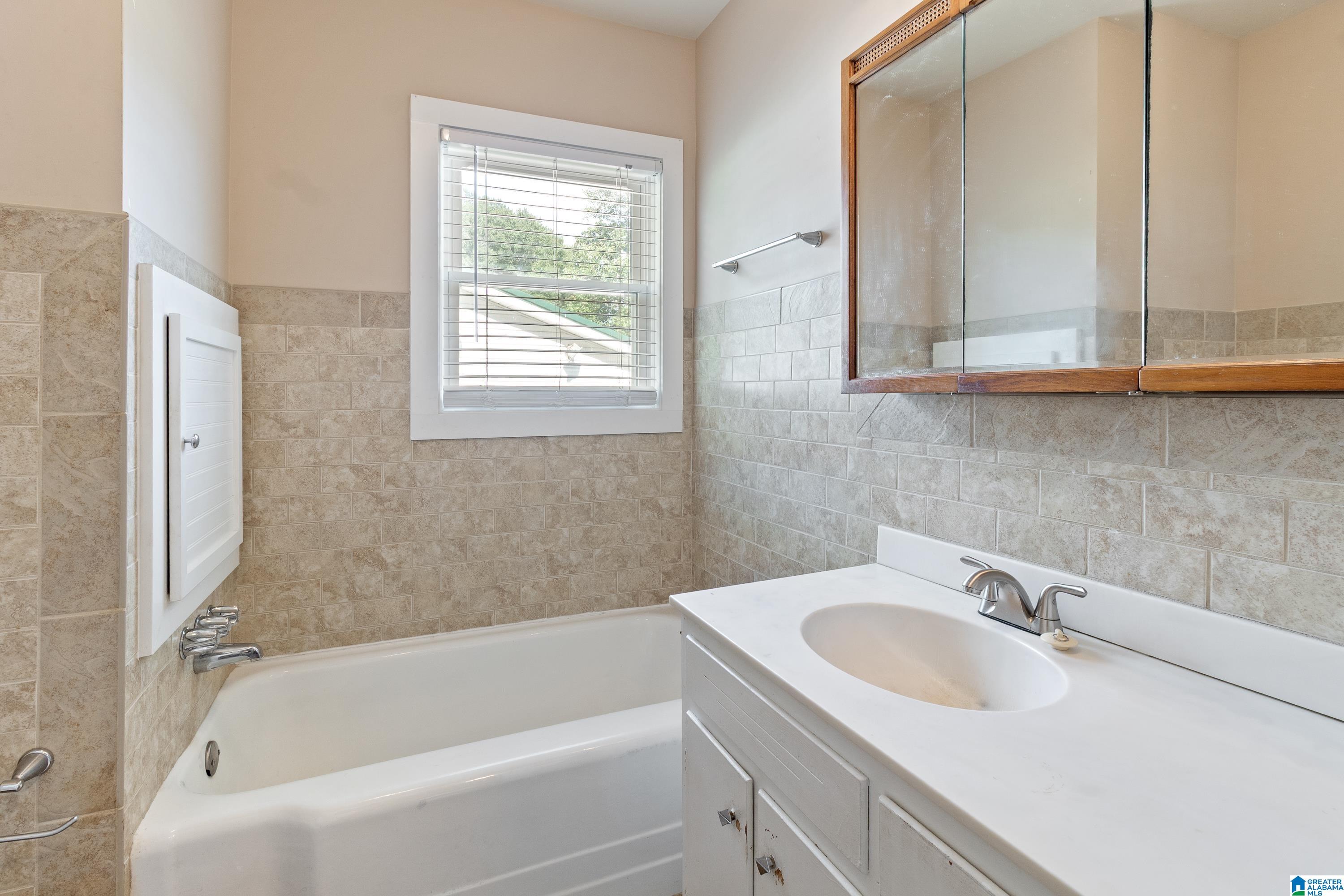 6003 Dickey Springs Road Bessemer, AL 35022 - Photo 24 of 31