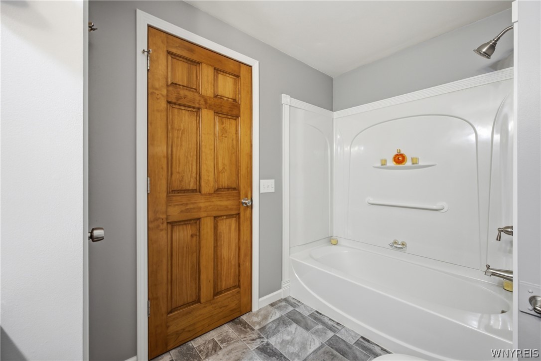 5 Mark Evans, NY 14006 - Photo 31 of 46 BATH 2