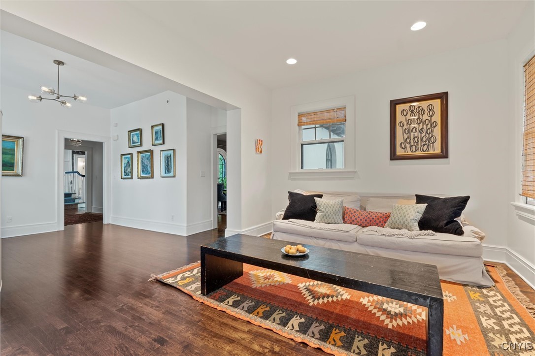 5 Brattle Road Syracuse, NY 13203 - Photo 18 of 50