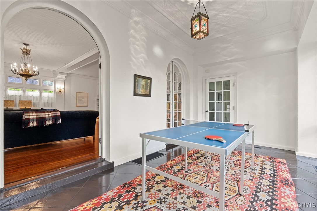 5 Brattle Road Syracuse, NY 13203 - Photo 30 of 50