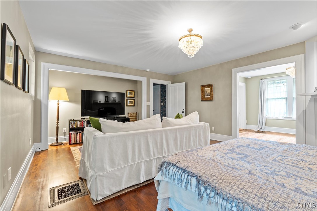 5 Brattle Road Syracuse, NY 13203 - Photo 45 of 50