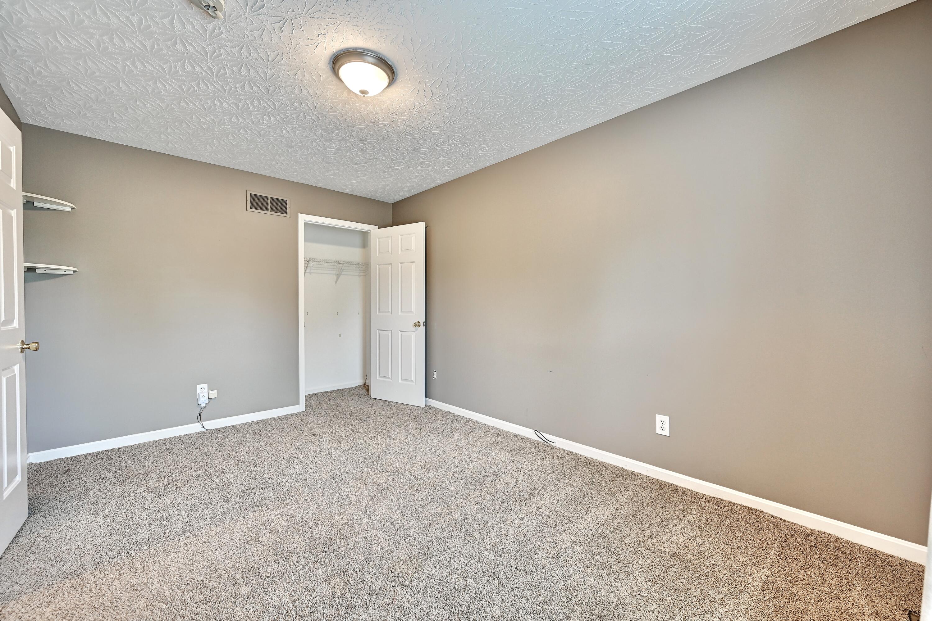 415 Claiborne Drive Dry Ridge, KY 41035 - Photo 20 of 35