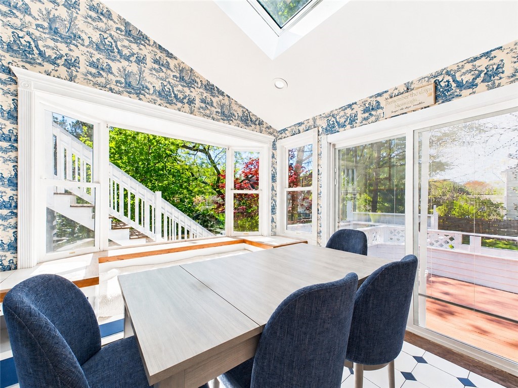 119 Hemlock Road South Kingstown, RI 02879 - Photo 12 of 46