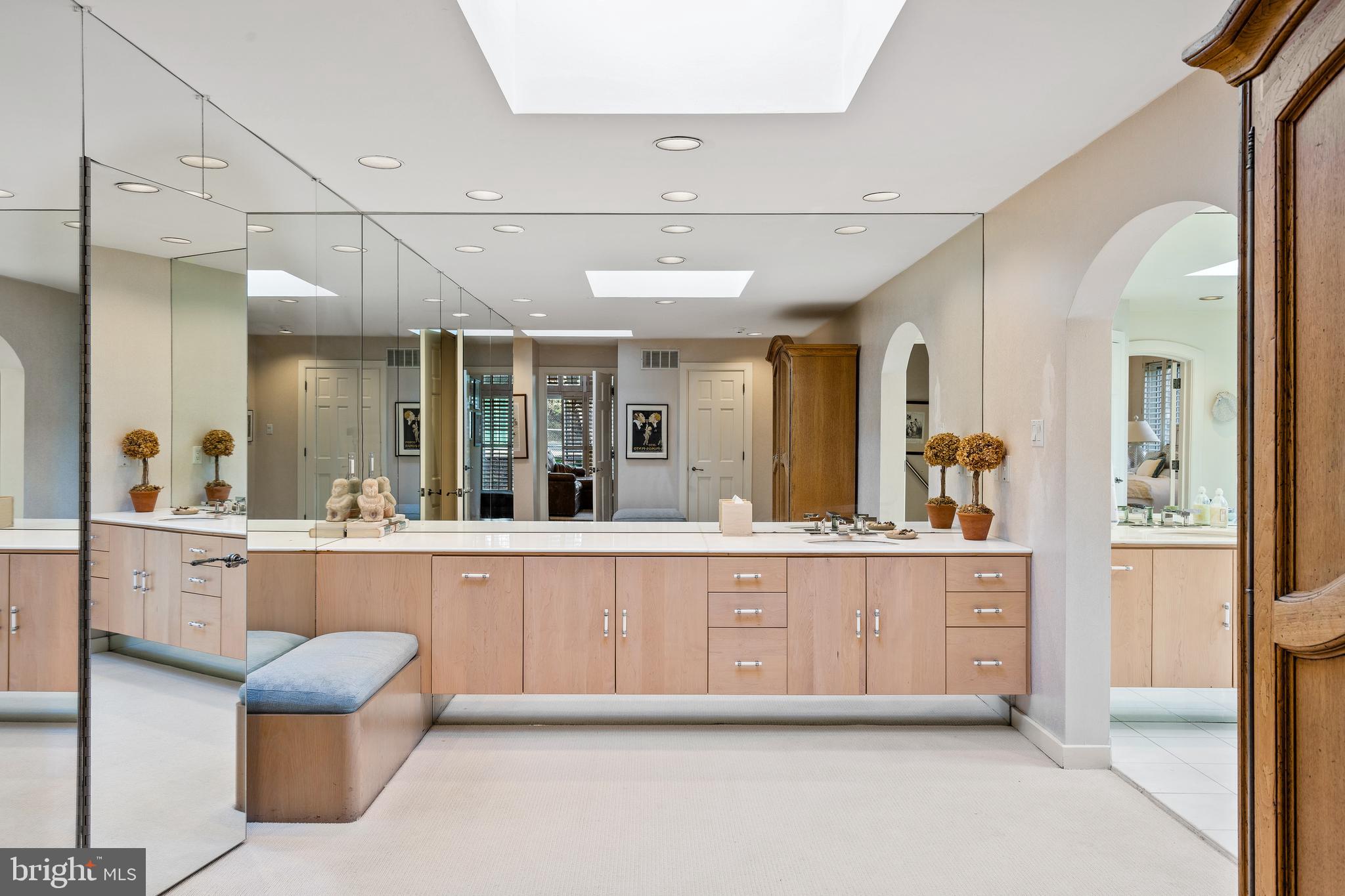 1215 Farview Road Villanova, PA 19085 - Photo 11 of 25