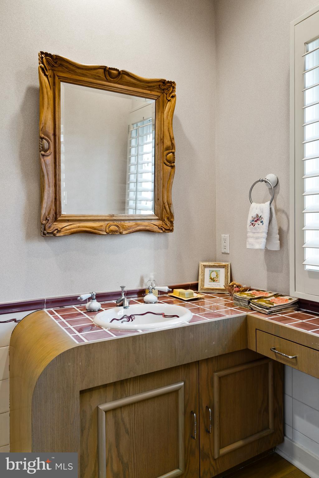 1215 Farview Road Villanova, PA 19085 - Photo 15 of 25