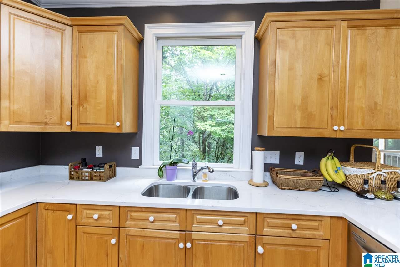 501 Bayhill Ridge Circle Birmingham, AL 35244 - Photo 12 of 50 Gallery Image 12