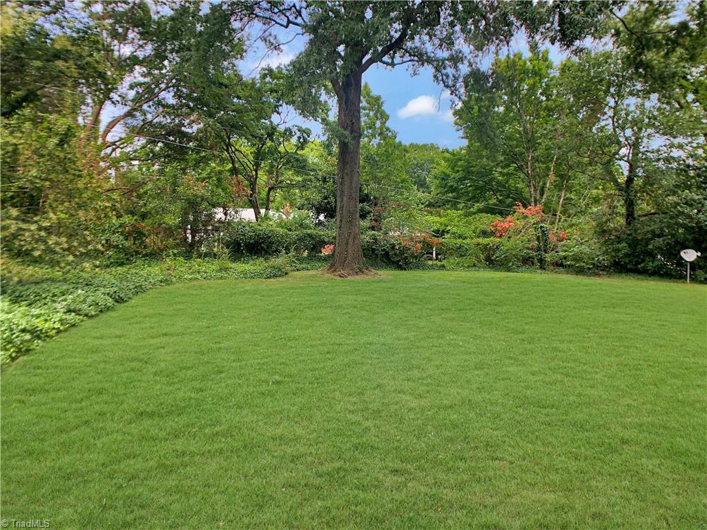 3041 Cambridge Road Winston-Salem, NC 27104 - Photo 19 of 23 Gallery Image 19
