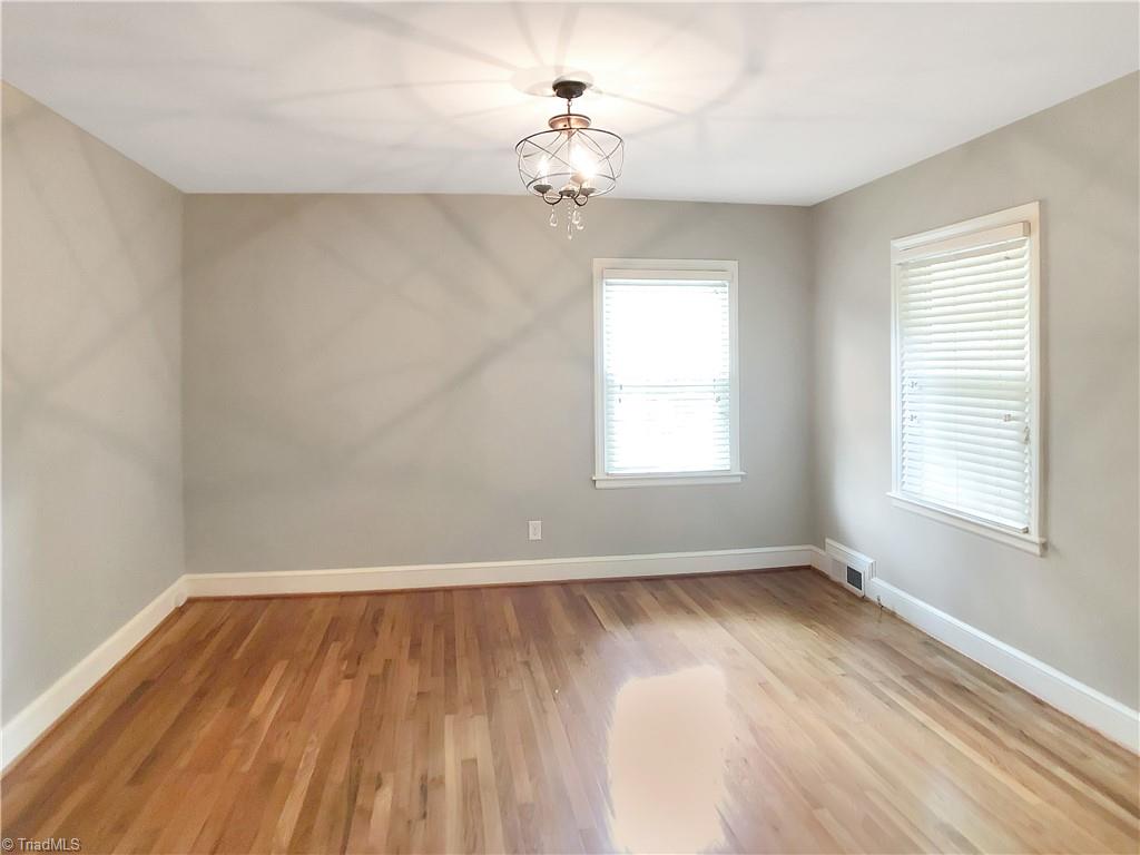 3041 Cambridge Road Winston-Salem, NC 27104 - Photo 10 of 23 Gallery Image 10
