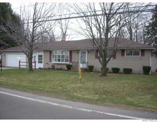 7203 St Joseph Road Niagara, NY 14304 - Photo 1 of 1 Exterior Front