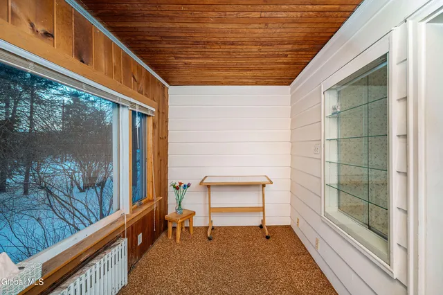 $369,000 | 8 Providence Street, Guilderland, NY 12203