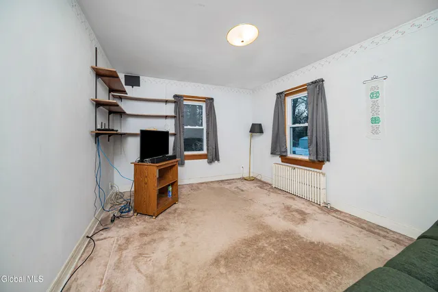 $369,000 | 8 Providence Street, Guilderland, NY 12203