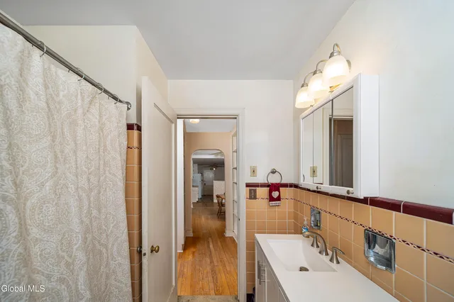 $369,000 | 8 Providence Street, Guilderland, NY 12203