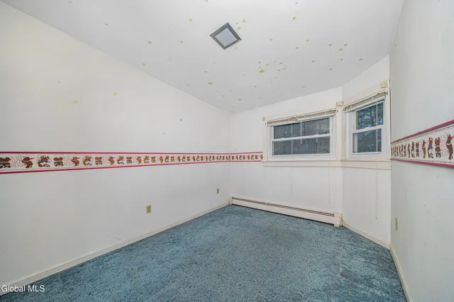 $369,000 | 8 Providence Street, Guilderland, NY 12203