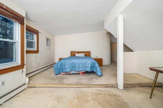 $369,000 | 8 Providence Street, Guilderland, NY 12203