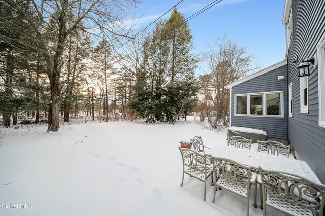 $369,000 | 8 Providence Street, Guilderland, NY 12203