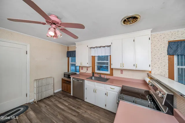 $369,000 | 8 Providence Street, Guilderland, NY 12203