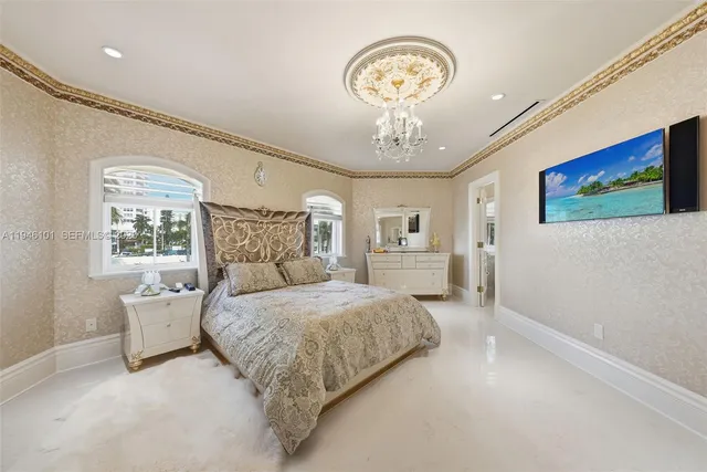 $21,900,000 | 680 Golden Beach Drive, Golden Beach, FL 33160
