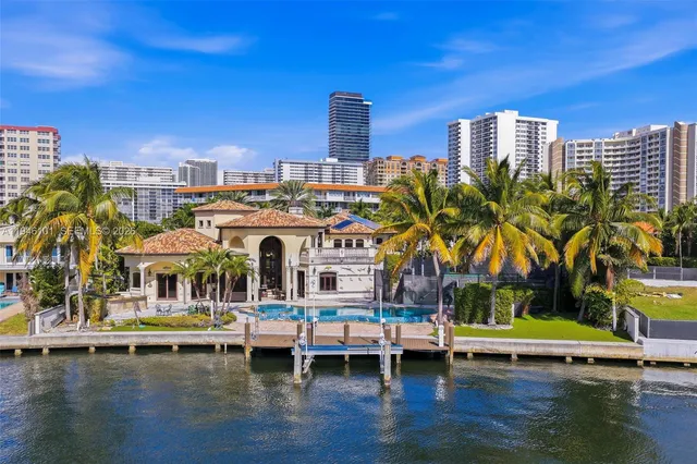 $21,900,000 | 680 Golden Beach Drive, Golden Beach, FL 33160