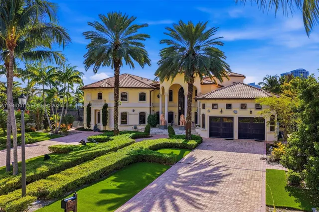 $21,900,000 | 680 Golden Beach Drive, Golden Beach, FL 33160