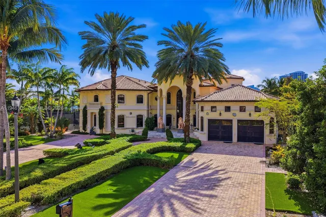 $21,900,000 | 680 Golden Beach Drive, Golden Beach, FL 33160