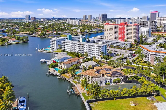 $21,900,000 | 680 Golden Beach Drive, Golden Beach, FL 33160