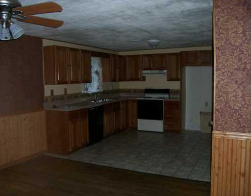 155 Victor Road Butler, PA 16001 - Photo 8 of 8 Gallery Image 8