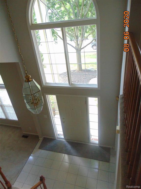 709 Lake Ridge Road Rochester Hills, MI 48307 - Photo 12 of 20
