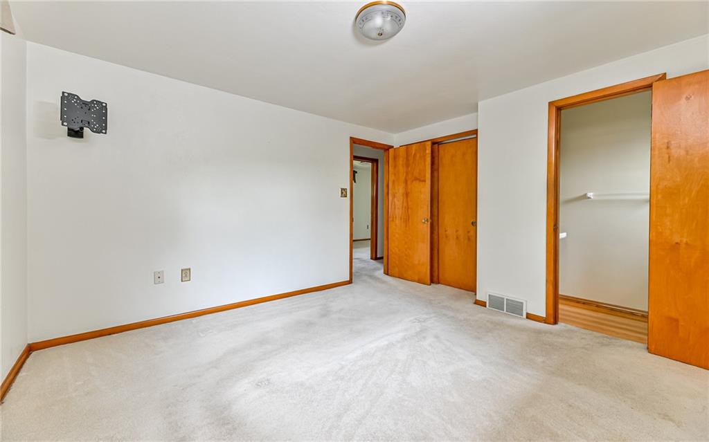 20 Gordon Street McKees Rocks, PA 15136 - Photo 12 of 25 a view of an empty room