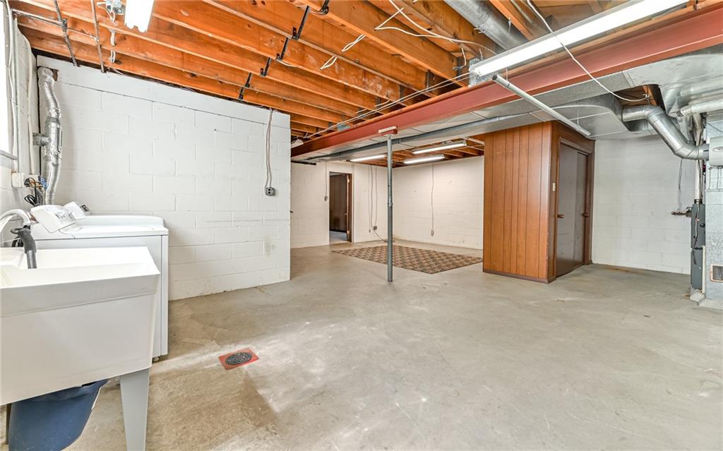 20 Gordon Street McKees Rocks, PA 15136 - Photo 21 of 25 a view of a storage & utility room