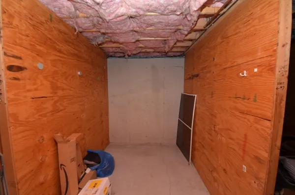 $2,900 | 99 West Wyoming Avenue, Unit 5, Melrose, MA 02176