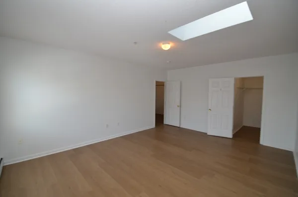 $2,900 | 99 West Wyoming Avenue, Unit 5, Melrose, MA 02176