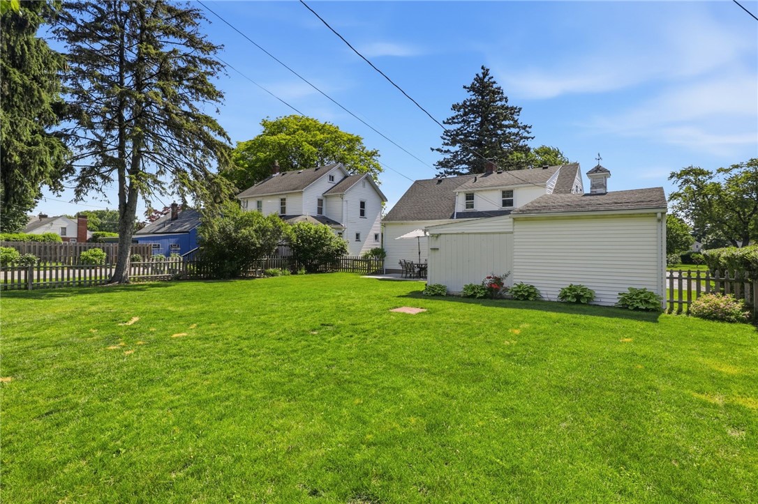 499 Shelford Road Irondequoit, NY 14609 - Photo 36 of 42
