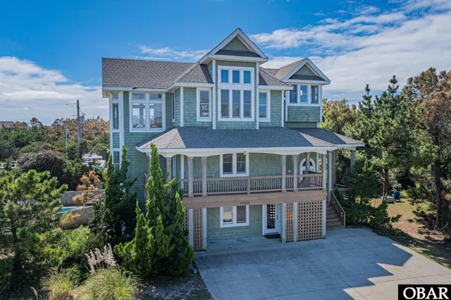 $1,299,000 | 25240 Island Pines Drive, Waves, NC 27982