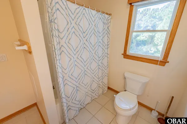 $1,299,000 | 25240 Island Pines Drive, Waves, NC 27982