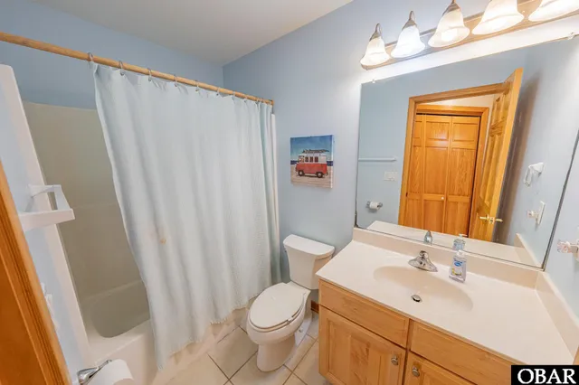 $1,299,000 | 25240 Island Pines Drive, Waves, NC 27982